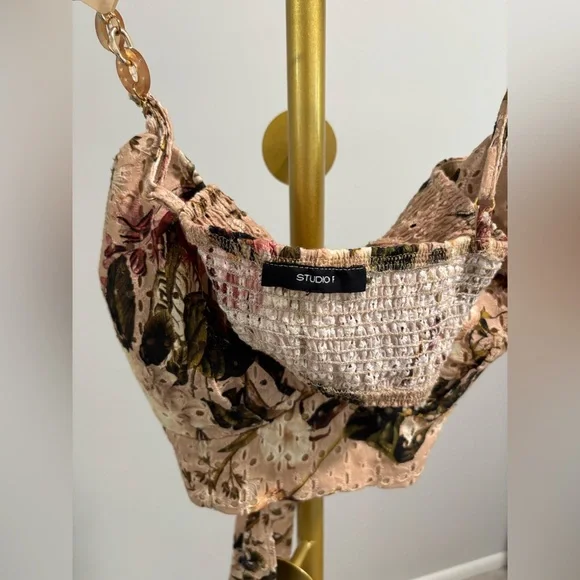 STUDIO F Floral Bow Crop Top - Picture 3 of 3